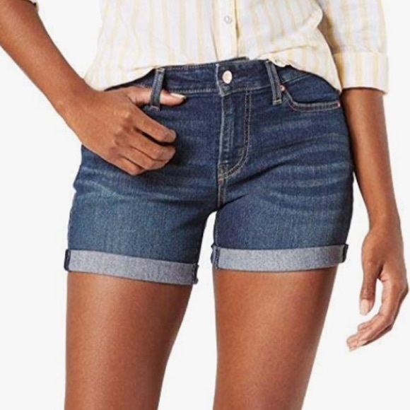 Signature By Levi Strauss Mid-rise Super Stretch Fabric Cuffed Blue Jean Shorts - Picture 2 of 13